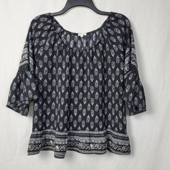 Maurices Small Black Floral Blouse - Picture 2 of 7